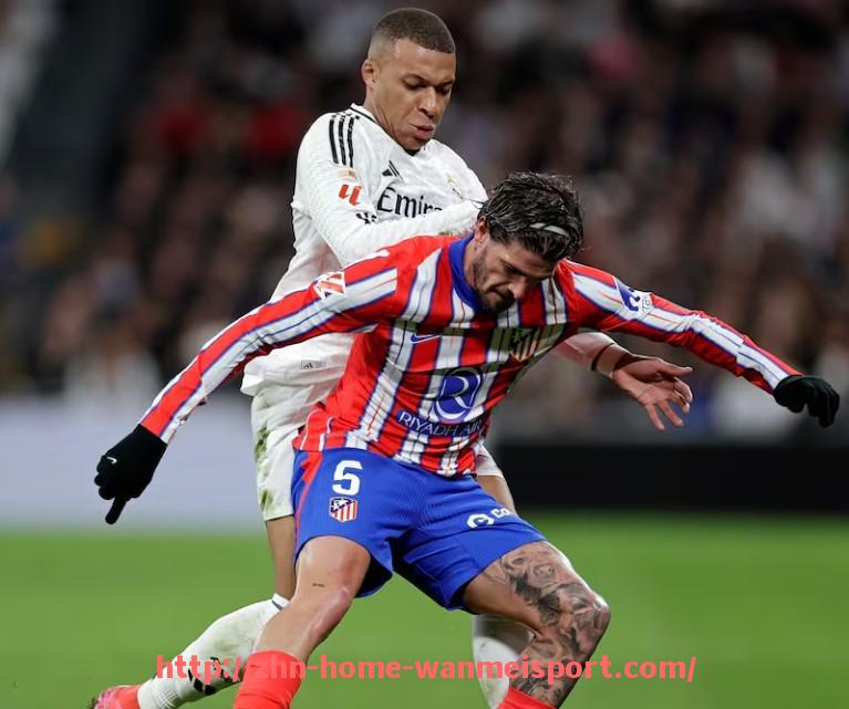 完美体育官方网站-法甲赛季预测报告:2025年谁能问鼎冠军?